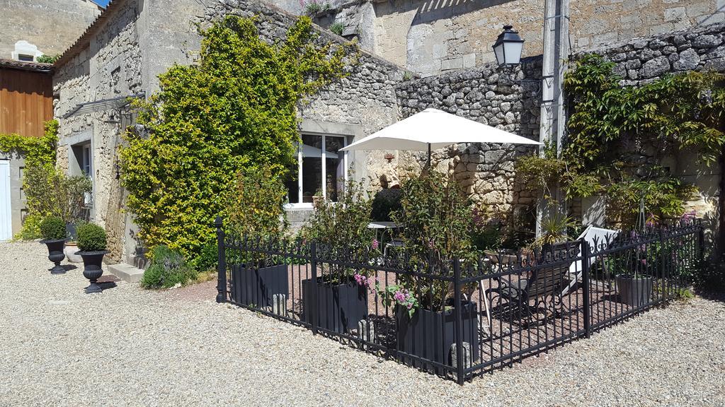 Le Clos Du Presbytere Puisseguin Eksteriør bilde
